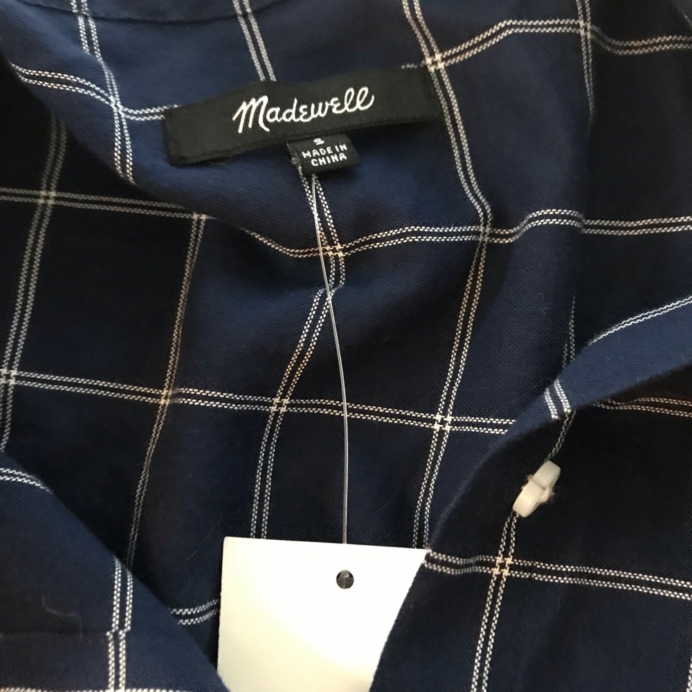 Madewell short sleeve plaid button down - Picture 6 of 7